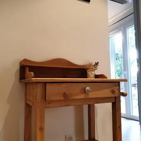 Gite De Charme Avec Jacuzzi En Garrigue Сasa de vacaciones Nimes