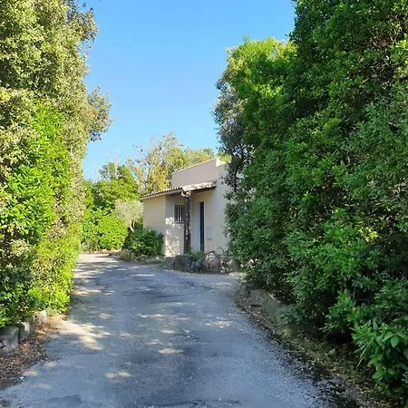 Mazet De Charme Sur Les Hauteurs De Сasa de vacaciones Nimes
